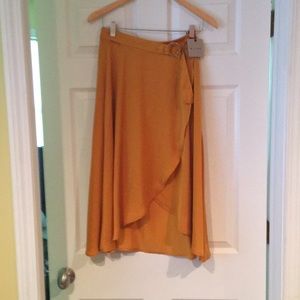 NWT Long mustard yellow belt front skirt